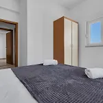 Ozzie - Private Pool - Seaview Вилла *