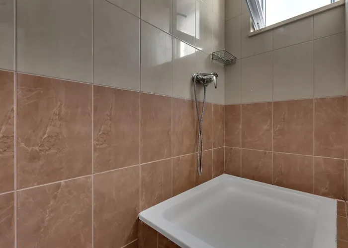 Ozzie - Private Pool - Seaview Вілла *