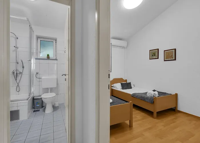 Ozzie - Private Pool - Seaview Вілла *